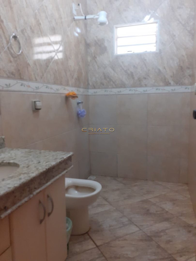 Casa de 3 quartos, 170m² no bairro São Carlos, em Anápolis | Eu Corretor