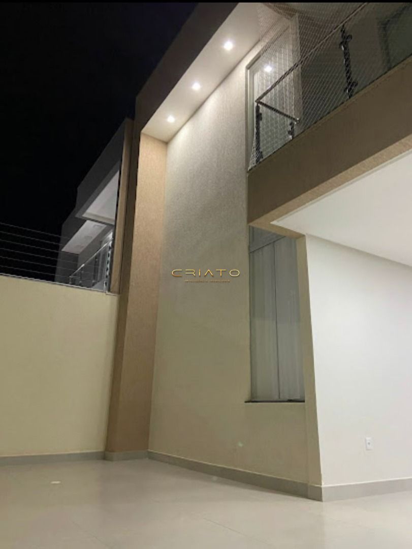 Sobrado de 3 quartos, 130m² no bairro Residencial Villa Bella, em Anápolis | Eu Corretor