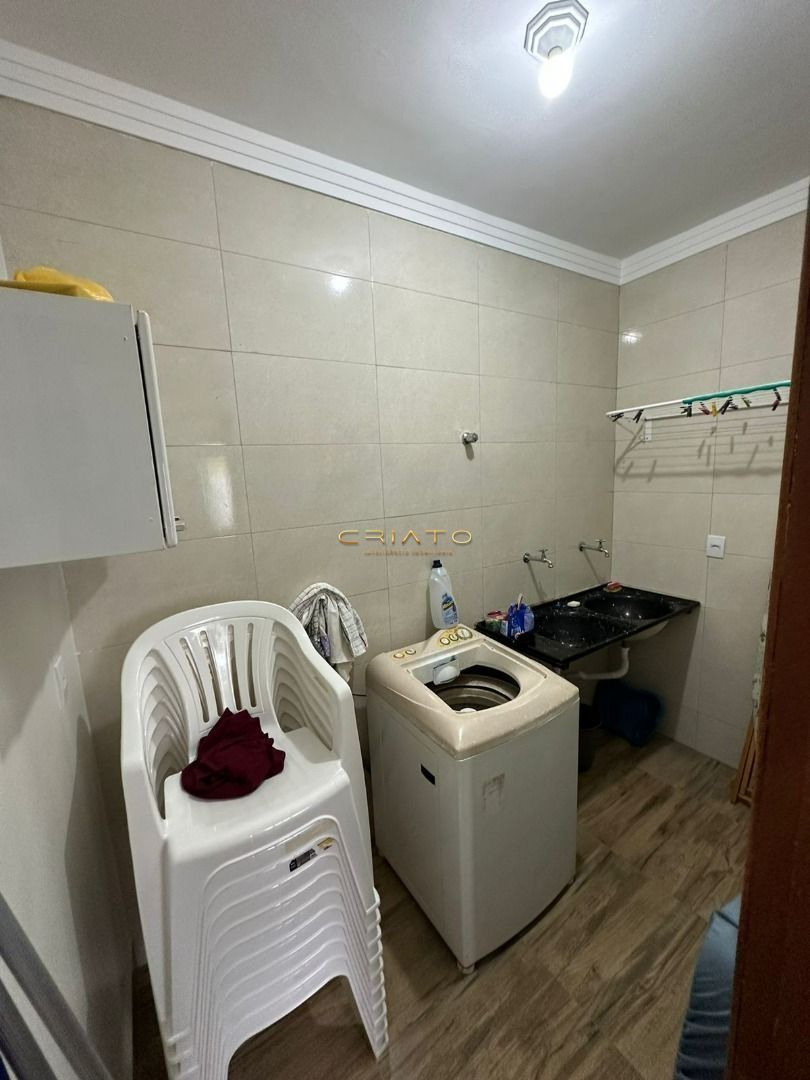 Sobrado de 3 quartos, 200m² no bairro Setor Sul Jamil Miguel, em Anápolis | Eu Corretor