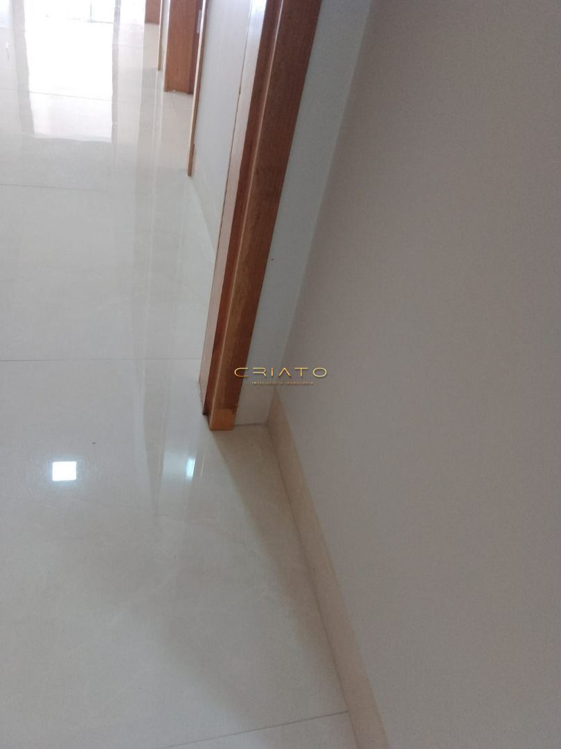 Sobrado de 3 quartos, 172m² no bairro Jardim Ana Paula, em Anápolis | Eu Corretor