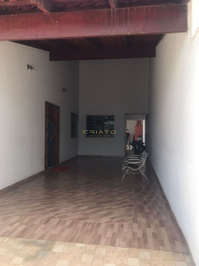 Casa de 3 quartos, 140m² no bairro São Carlos, em Anápolis | Eu Corretor