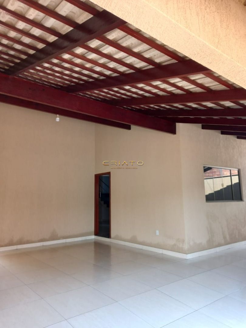 Sobrado de 4 quartos, 195m² no bairro Loteamento Residencial Verona, em Anápolis | Eu Corretor