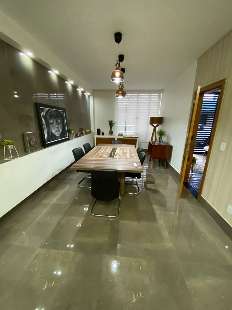 Sobrado de 1 quarto, 260m² no bairro Nenhum, em Anápolis | Eu Corretor