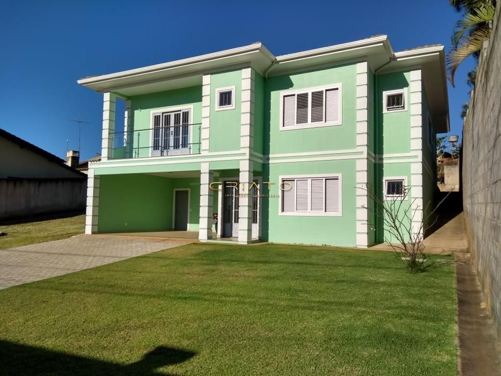 Sobrado de 4 quartos, 300m² no bairro Jardim Alexandrina, em Anápolis | Eu Corretor