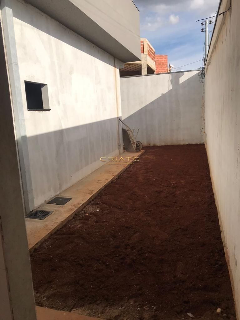 Casa de 4 quartos, 234m² no bairro Residencial Jardins do Lago, em Anápolis | Eu Corretor