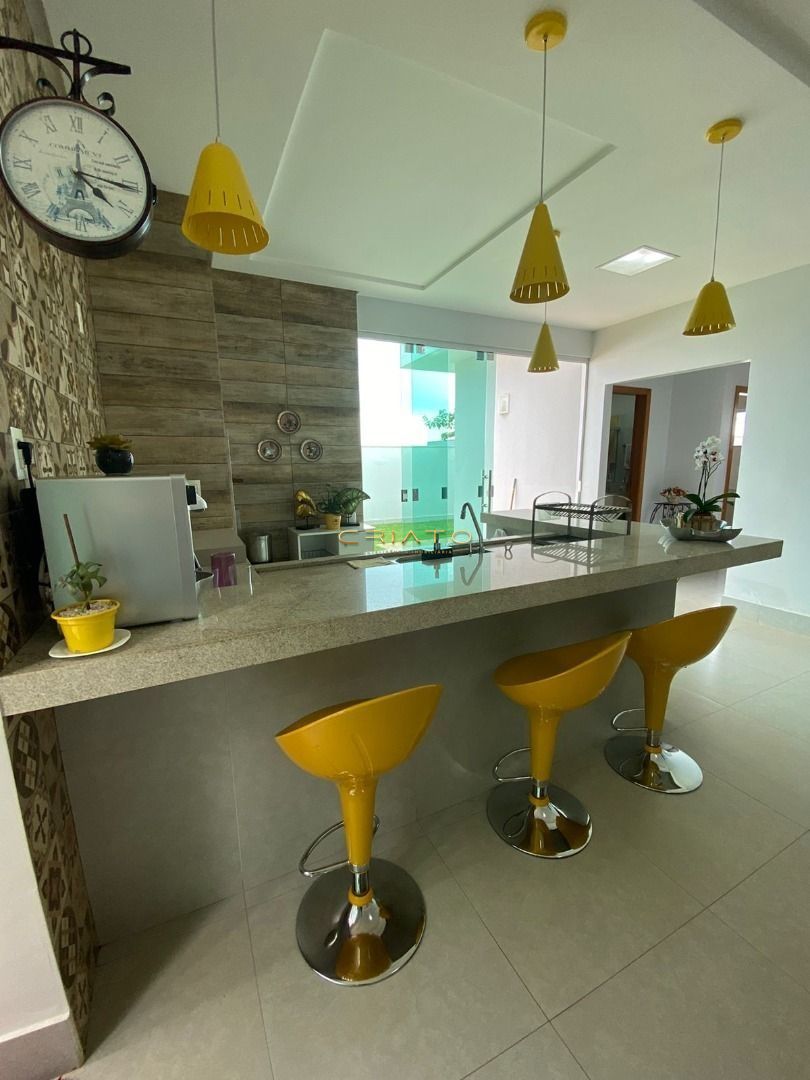 Casa de 3 quartos, 245m² no bairro Residencial Anaville, em Anápolis | Eu Corretor
