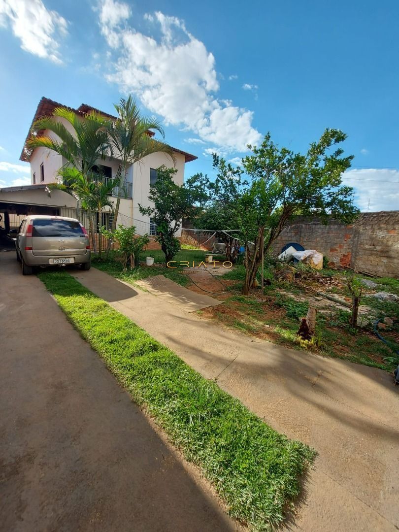 Sobrado de 4 quartos, 215m² no bairro São João, em Anápolis | Eu Corretor