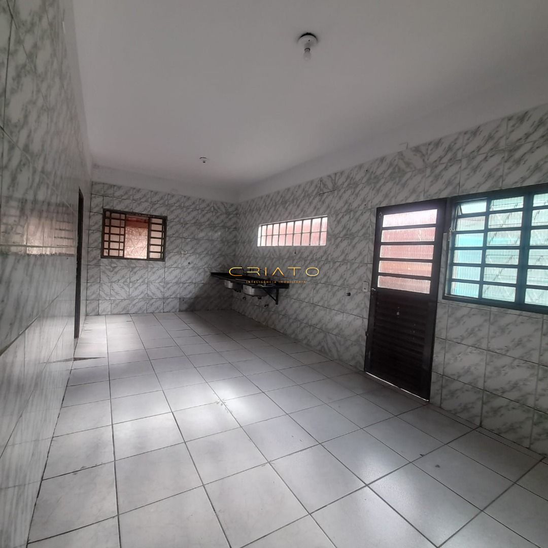 Sobrado de 4 quartos, 360m² no bairro Víviam Parque, em Anápolis | Eu Corretor