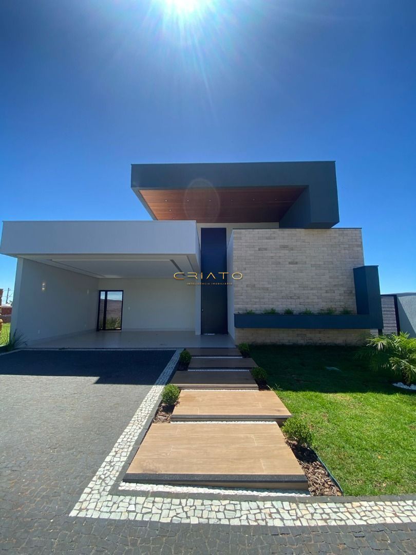 Casa de 3 quartos, 209m² | Eu Corretor