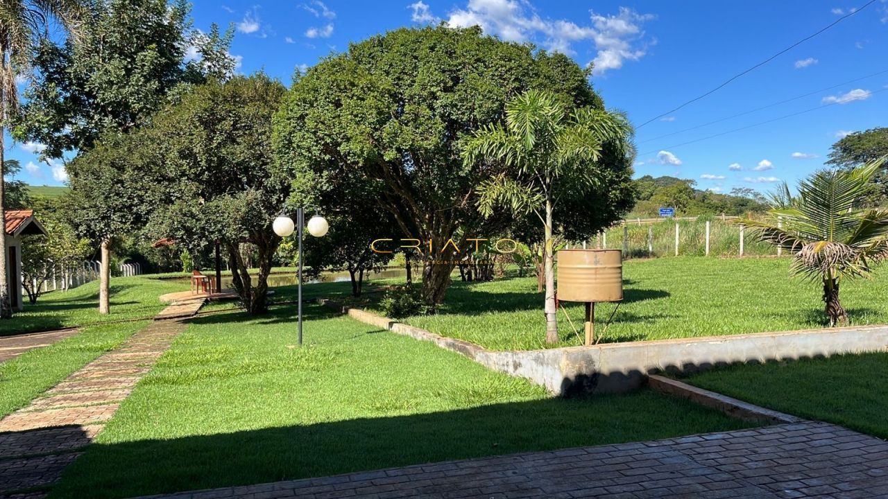 Chácara de 4 quartos, no bairro Nenhum, em Campo Limpo de Goiás | Eu Corretor