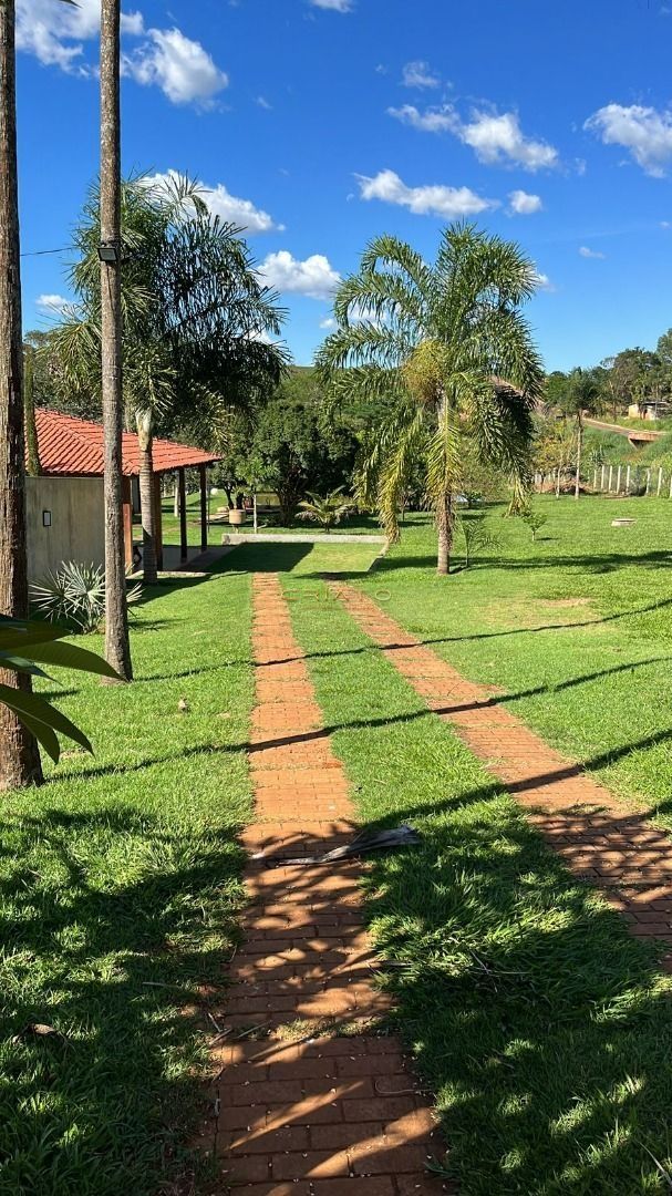 Chácara de 4 quartos, no bairro Nenhum, em Campo Limpo de Goiás | Eu Corretor
