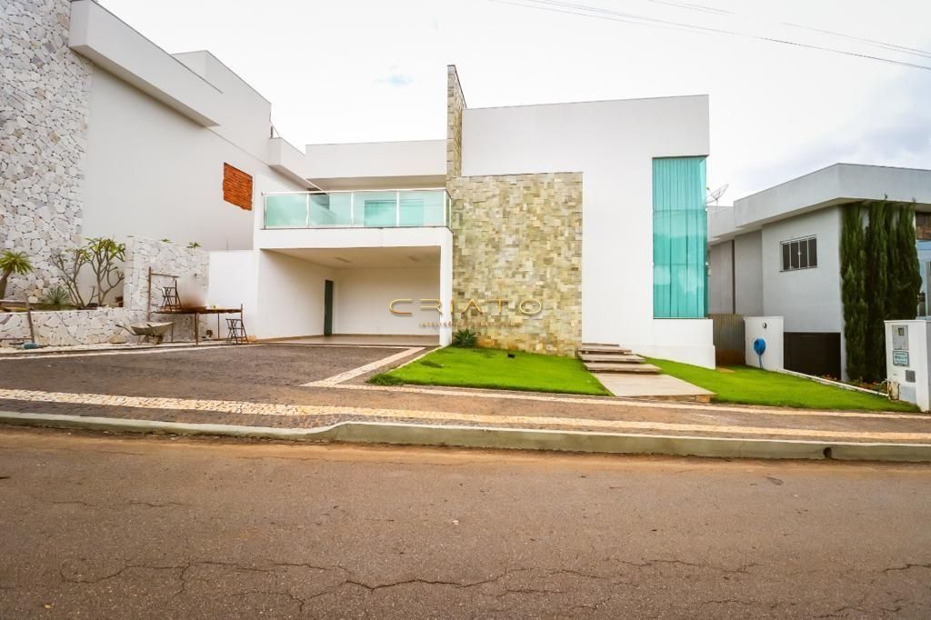 Sobrado de 4 quartos, 380m² no bairro Condomínio Vale dos Pássaros, em Anápolis | Eu Corretor