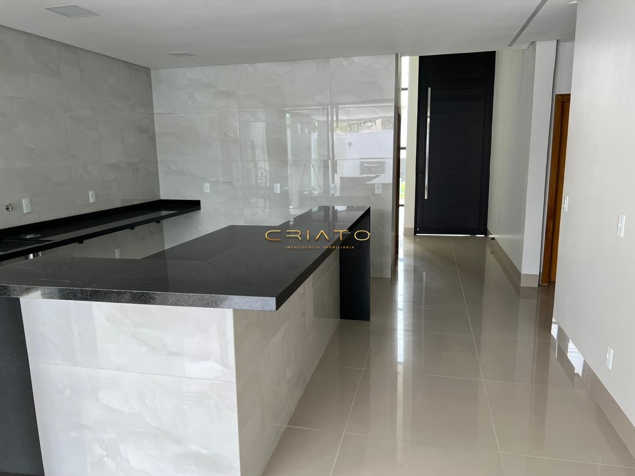 Casa de 3 quartos, 201m² | Eu Corretor