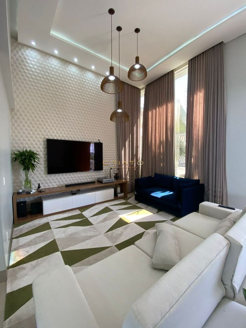 Casa de 3 quartos, 291m² | Eu Corretor