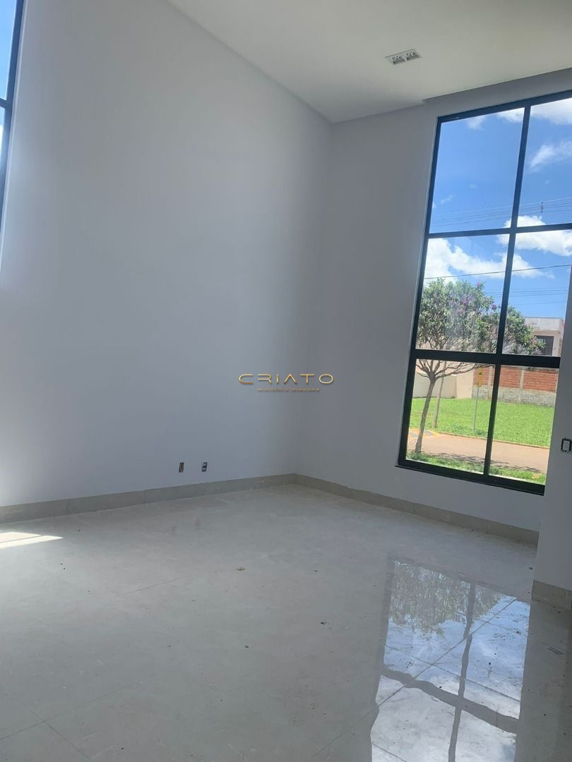 Casa de 3 quartos, 192m² | Eu Corretor