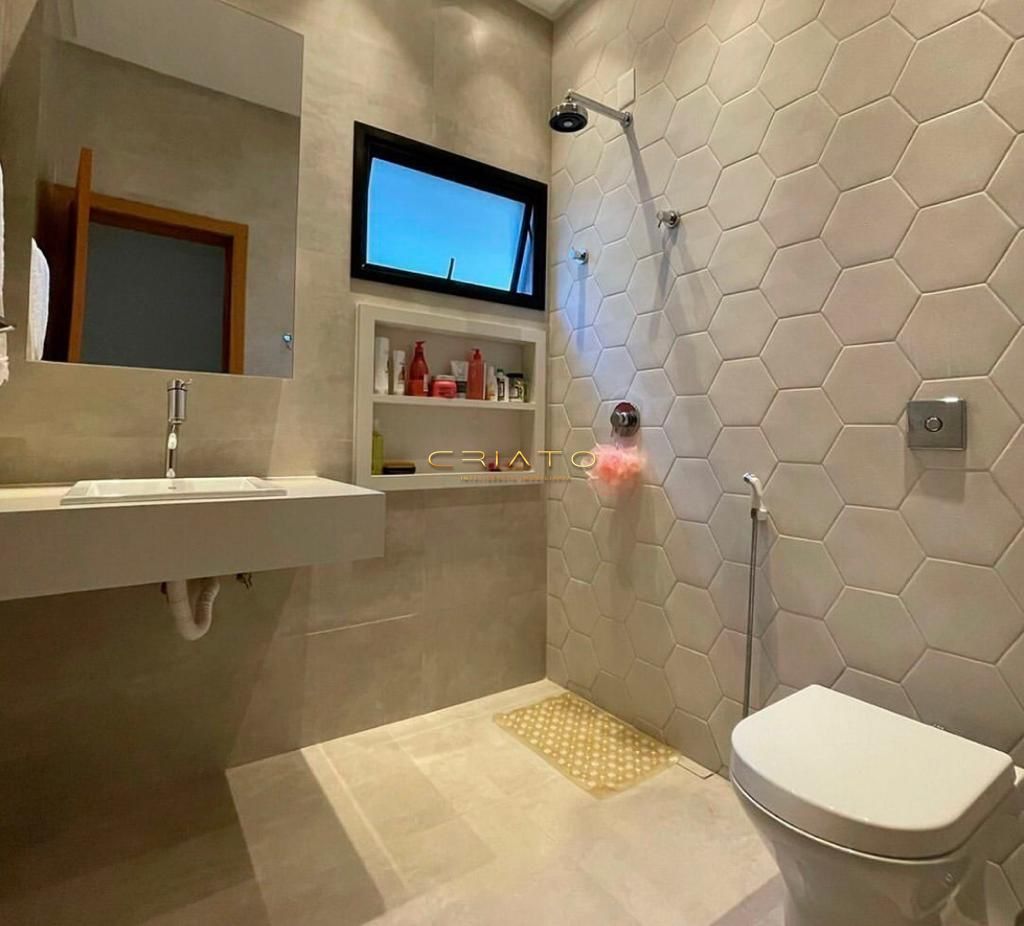 Casa de 3 quartos, 200m² no bairro Nenhum, em Anápolis | Eu Corretor