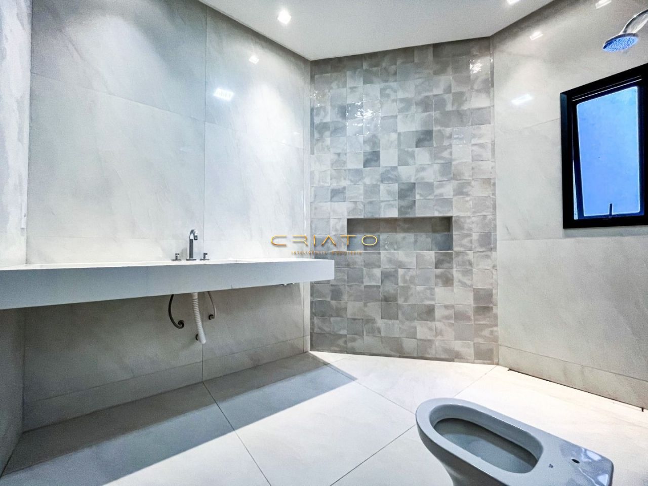 Casa de 4 quartos, 320m² no bairro Residencial Anaville, em Anápolis | Eu Corretor