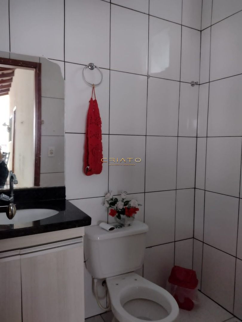 Sobrado de 3 quartos, 295m² no bairro Residencial Villa Bella, em Anápolis | Eu Corretor