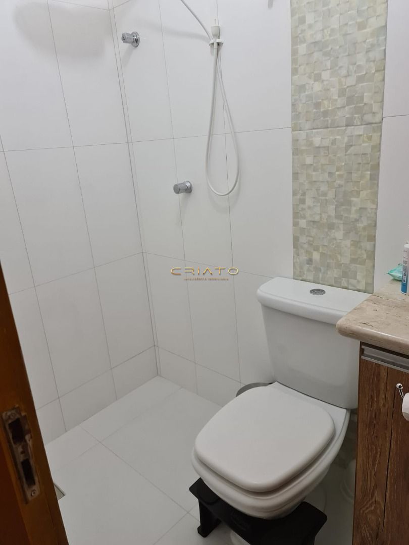 Apartamento de 2 quartos, 52m² no bairro Vila Santa Isabel, em Anápolis | Eu Corretor