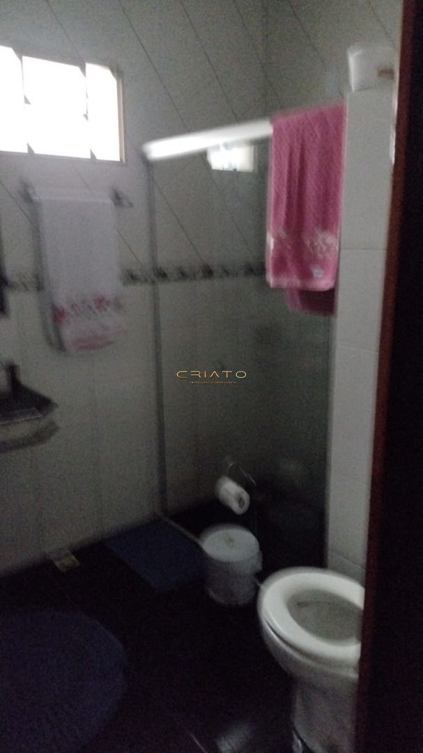 Casa de 4 quartos, 450m² no bairro Vila Santa Isabel, em Anápolis | Eu Corretor