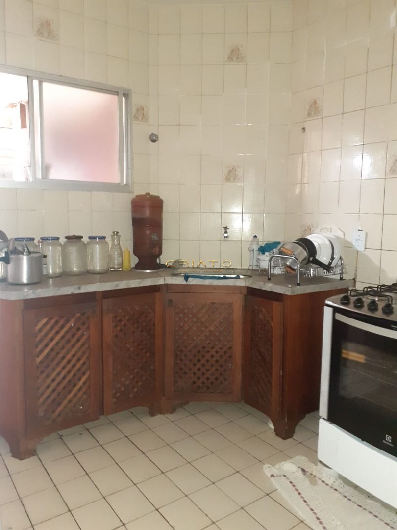 Apartamento de 4 quartos, 134m² no bairro Vila Jussara, em Anápolis | Eu Corretor