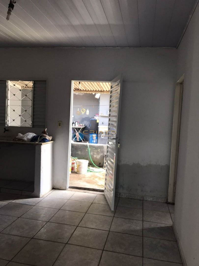 Casa de 2 quartos, 100m² no bairro Nenhum, em Anápolis | Eu Corretor