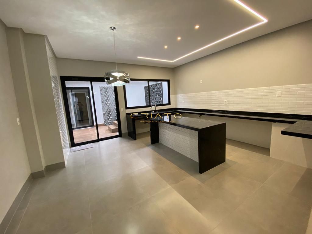 Casa de 3 quartos, 200m² no bairro Parque Brasília 2ª Etapa, em Anápolis | Eu Corretor