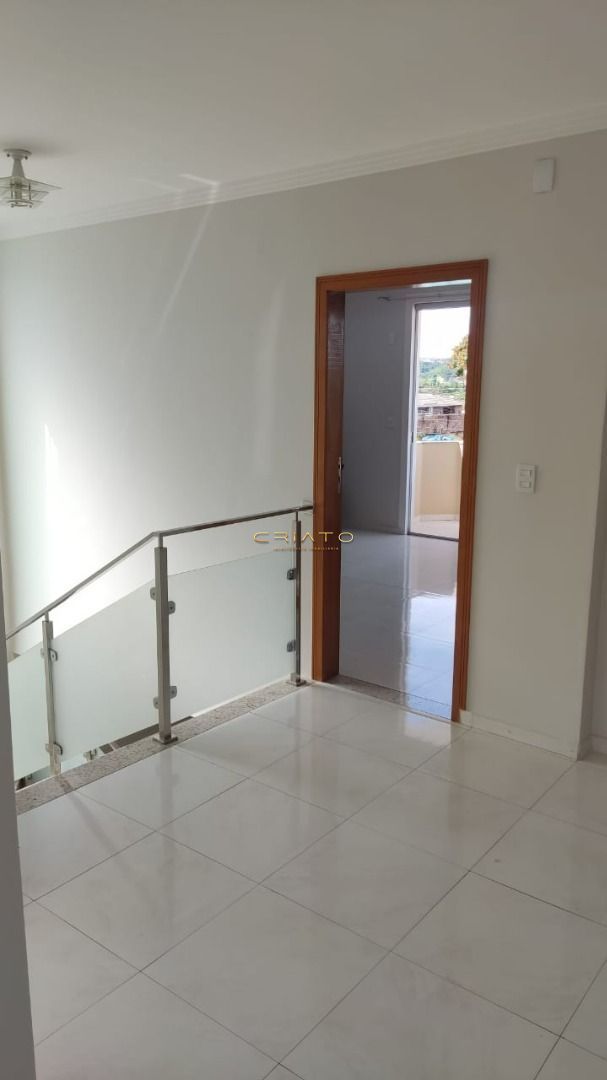 Sobrado de 4 quartos, 373m² no bairro Anápolis City, em Anápolis | Eu Corretor