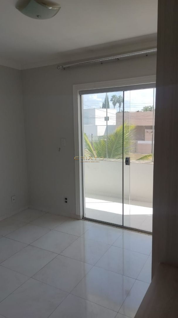 Sobrado de 4 quartos, 373m² no bairro Anápolis City, em Anápolis | Eu Corretor