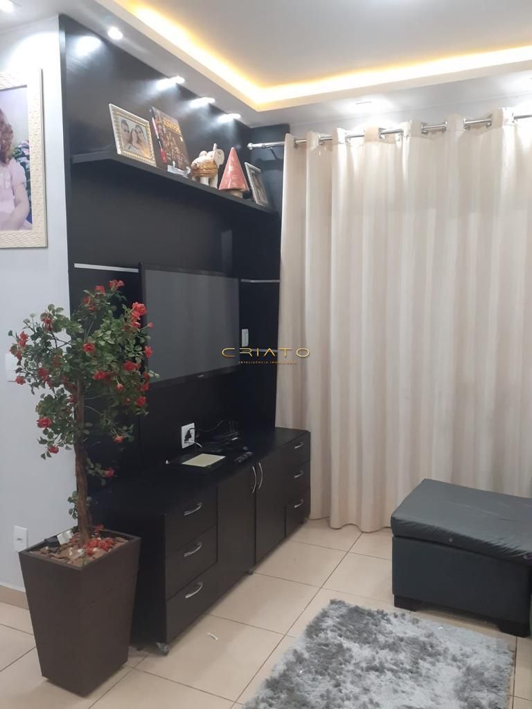 Apartamento de 2 quartos, 58m² no bairro São Carlos, em Anápolis | Eu Corretor