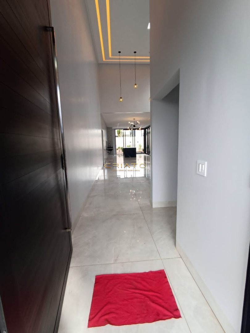 Casa de 3 quartos, 240m² | Eu Corretor