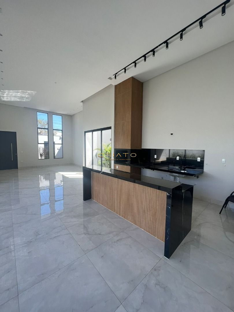 Casa de 3 quartos, 183m² no bairro Parque Brasília 2ª Etapa, em Anápolis | Eu Corretor