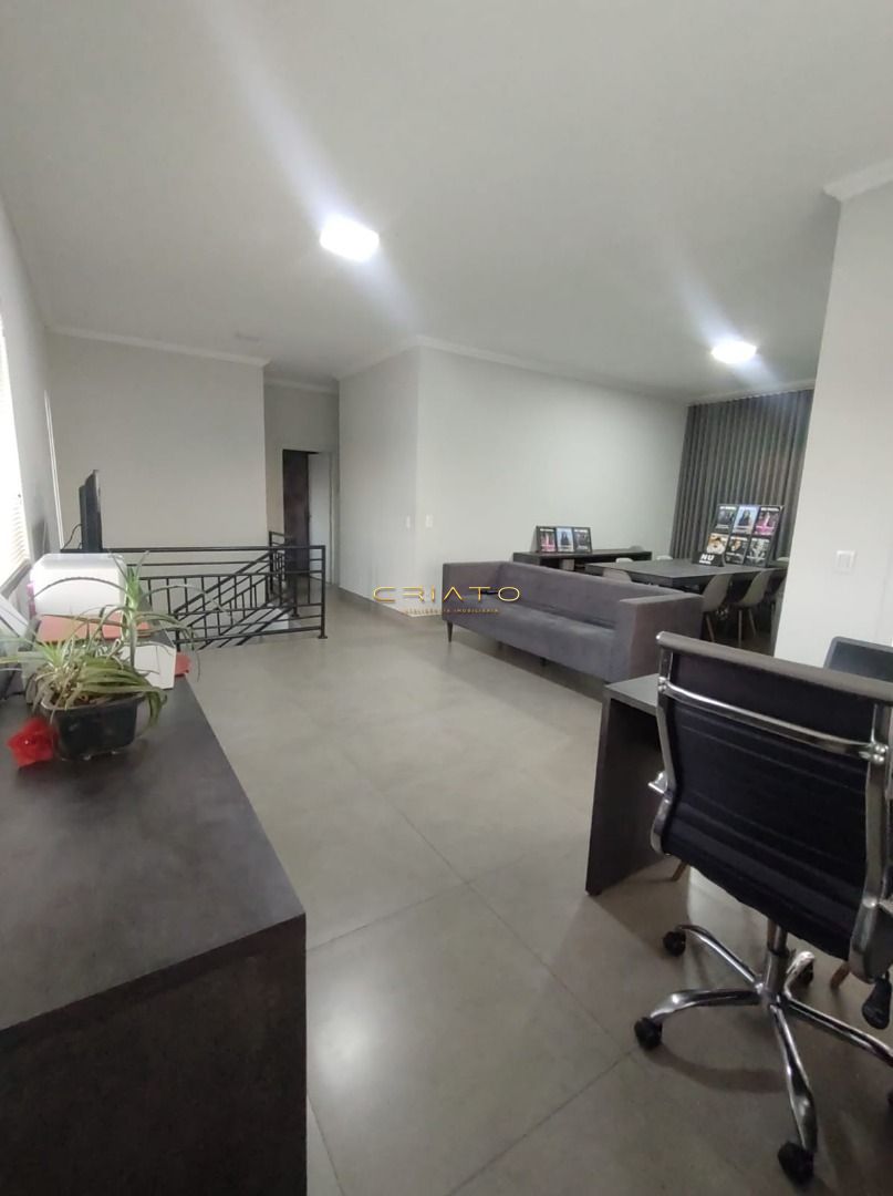 Sobrado de 3 quartos, 188m² no bairro Nenhum, em Anápolis | Eu Corretor