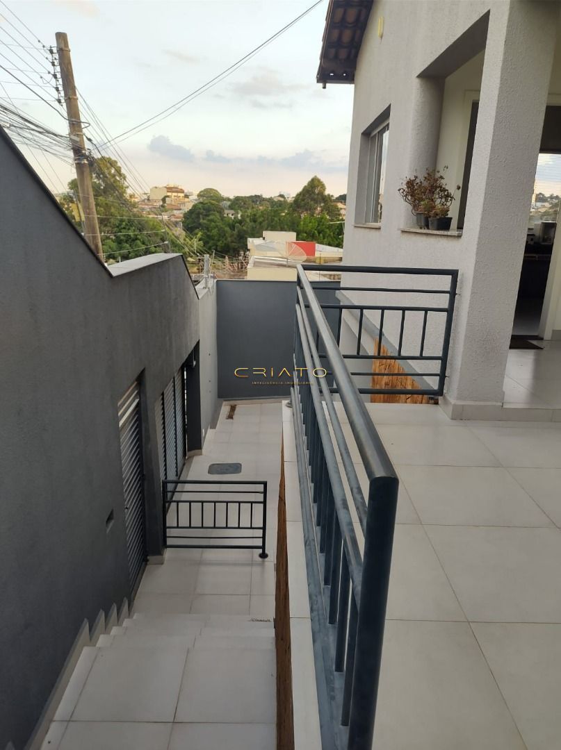 Sobrado de 3 quartos, 188m² no bairro Nenhum, em Anápolis | Eu Corretor