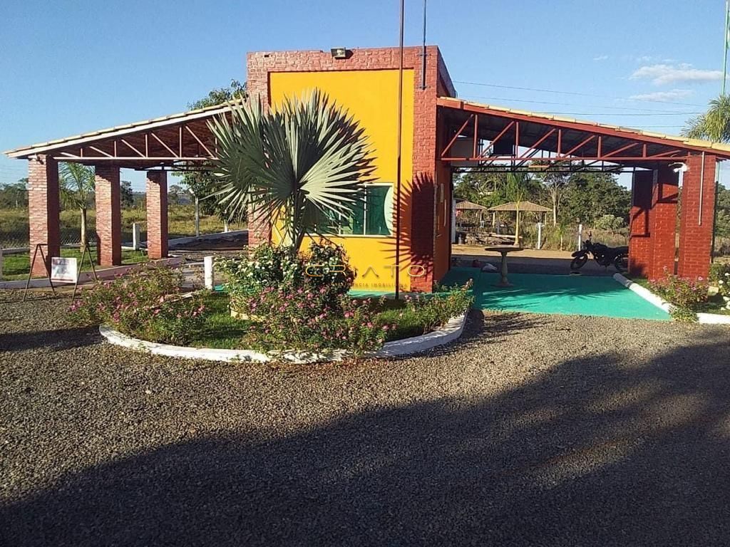 Fazenda/Sítios/Chácaras de 3 quartos, 170m² no bairro Zona Rural, em Luziânia | Eu Corretor