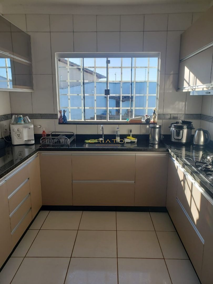 Casa de 3 quartos, 196m² no bairro Residencial Monte Sinai, em Anápolis | Eu Corretor