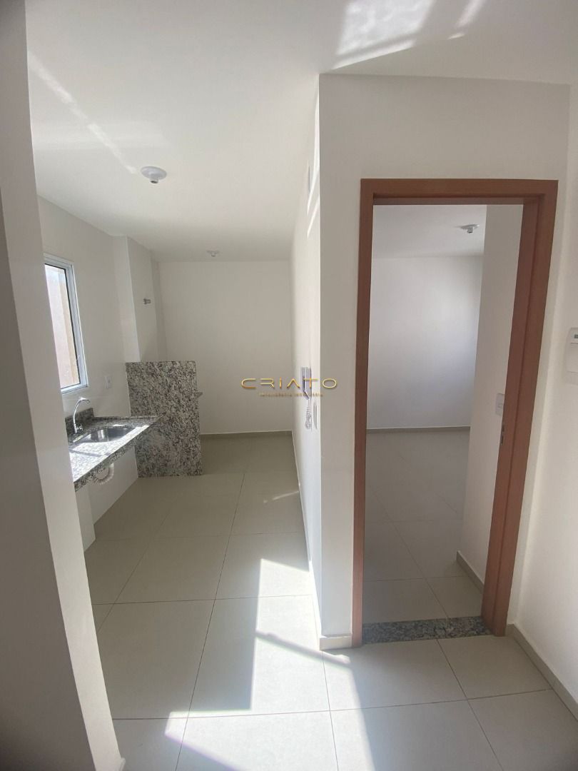 Apartamento de 2 quartos, 42m² no bairro Calixtolândia, em Anápolis | Eu Corretor