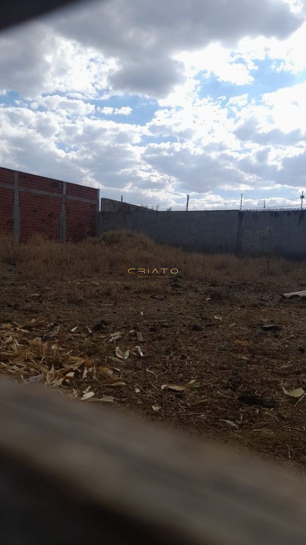 Lote/Terreno de 200m² no bairro Residencial Cidade Industrial, em Anápolis | Eu Corretor