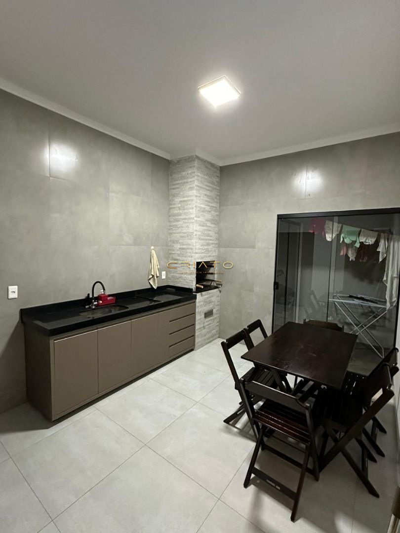 Casa de 3 quartos, 130m² no bairro Residencial Flor do Cerrado, em Anápolis | Eu Corretor