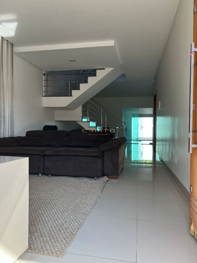 Sobrado de 3 quartos, 240m² no bairro Jardim das Américas 3ª Etapa, em Anápolis | Eu Corretor