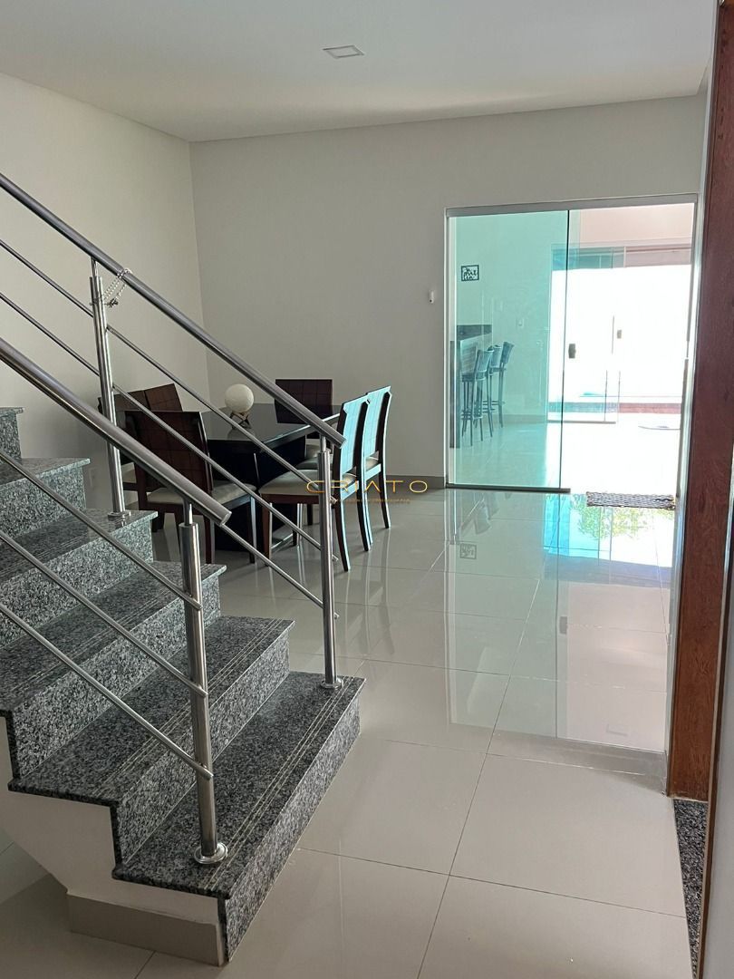 Sobrado de 3 quartos, 240m² no bairro Jardim das Américas 3ª Etapa, em Anápolis | Eu Corretor