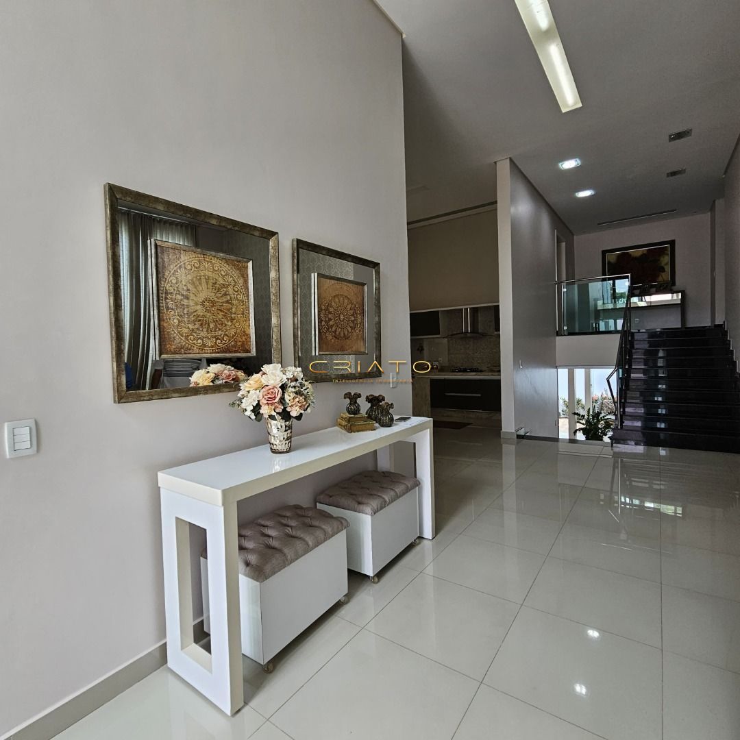 Sobrado de 3 quartos, 326m² no bairro Anápolis City, em Anápolis | Eu Corretor
