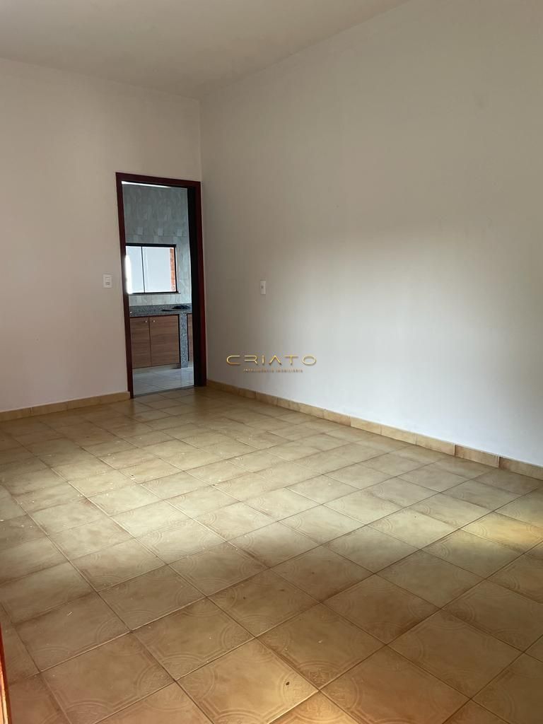 Casa de 3 quartos, 190m² no bairro Jardim Alvorada, em Anápolis | Eu Corretor