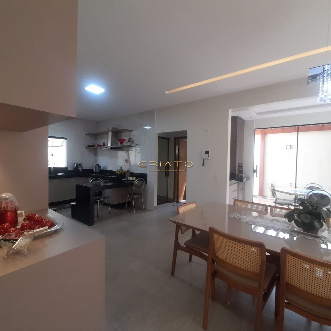 Casa de 3 quartos, 175m² no bairro Residencial Portal do Cerrado, em Anápolis | Eu Corretor