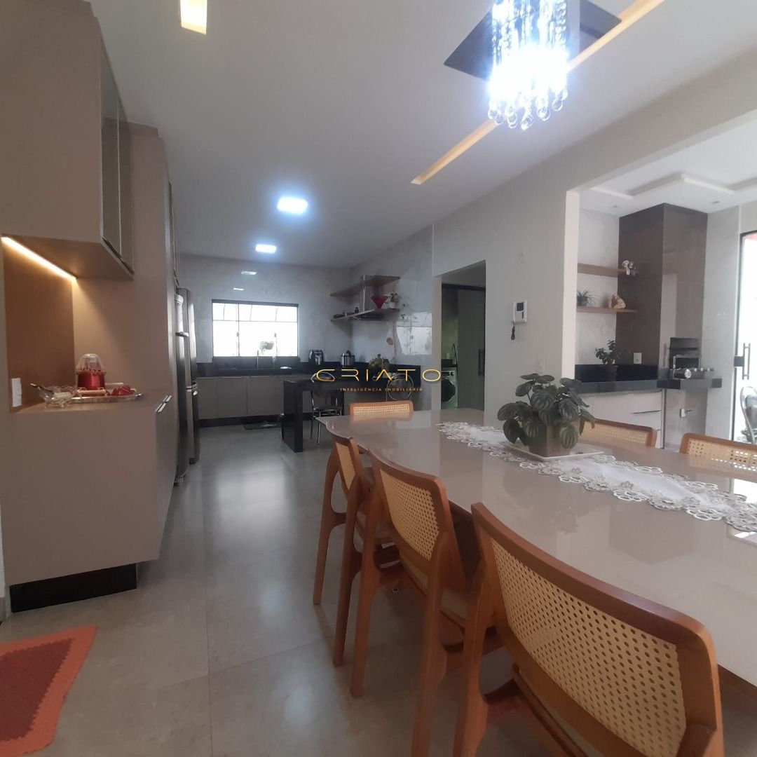 Casa de 3 quartos, 175m² no bairro Residencial Portal do Cerrado, em Anápolis | Eu Corretor