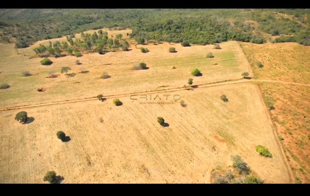 Fazenda/Sítios/Chácaras de 4 quartos, no bairro Centro, em Santa Isabel | Eu Corretor