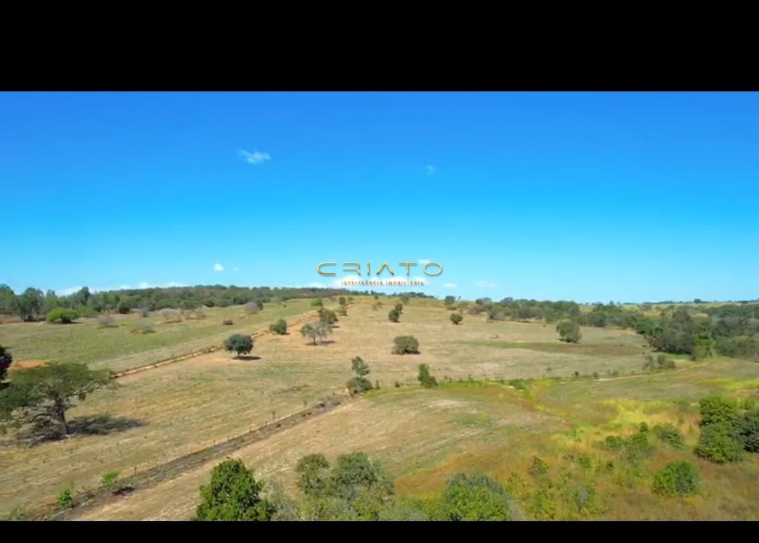 Fazenda/Sítios/Chácaras de 4 quartos, no bairro Centro, em Santa Isabel | Eu Corretor