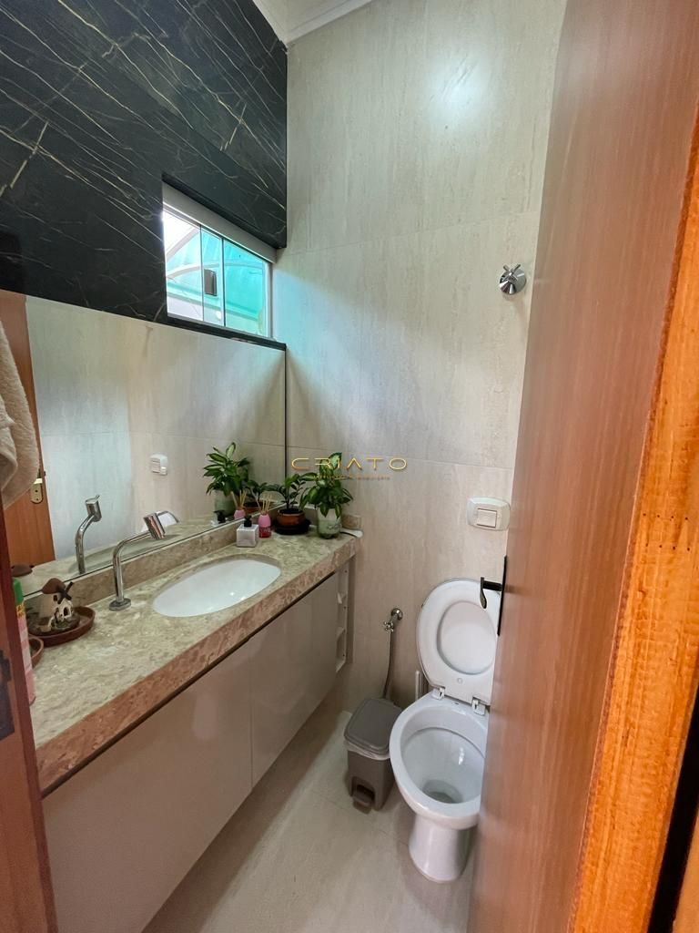Casa de 3 quartos, 130m² no bairro Residencial Campos do Jordão, em Anápolis | Eu Corretor