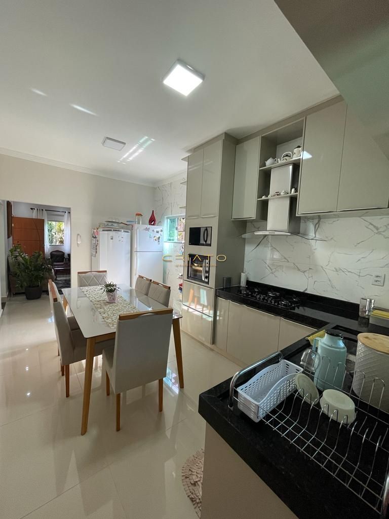 Casa de 3 quartos, 130m² no bairro Residencial Campos do Jordão, em Anápolis | Eu Corretor