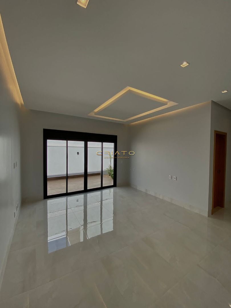 Casa de 4 quartos, 240m² no bairro Condomínio Terras Alpha Anápolis, em Anápolis | Eu Corretor